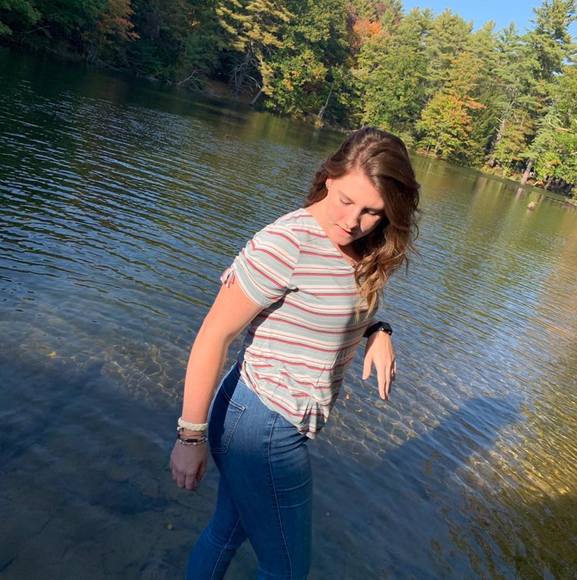 Poshmark profile picture for @temperature